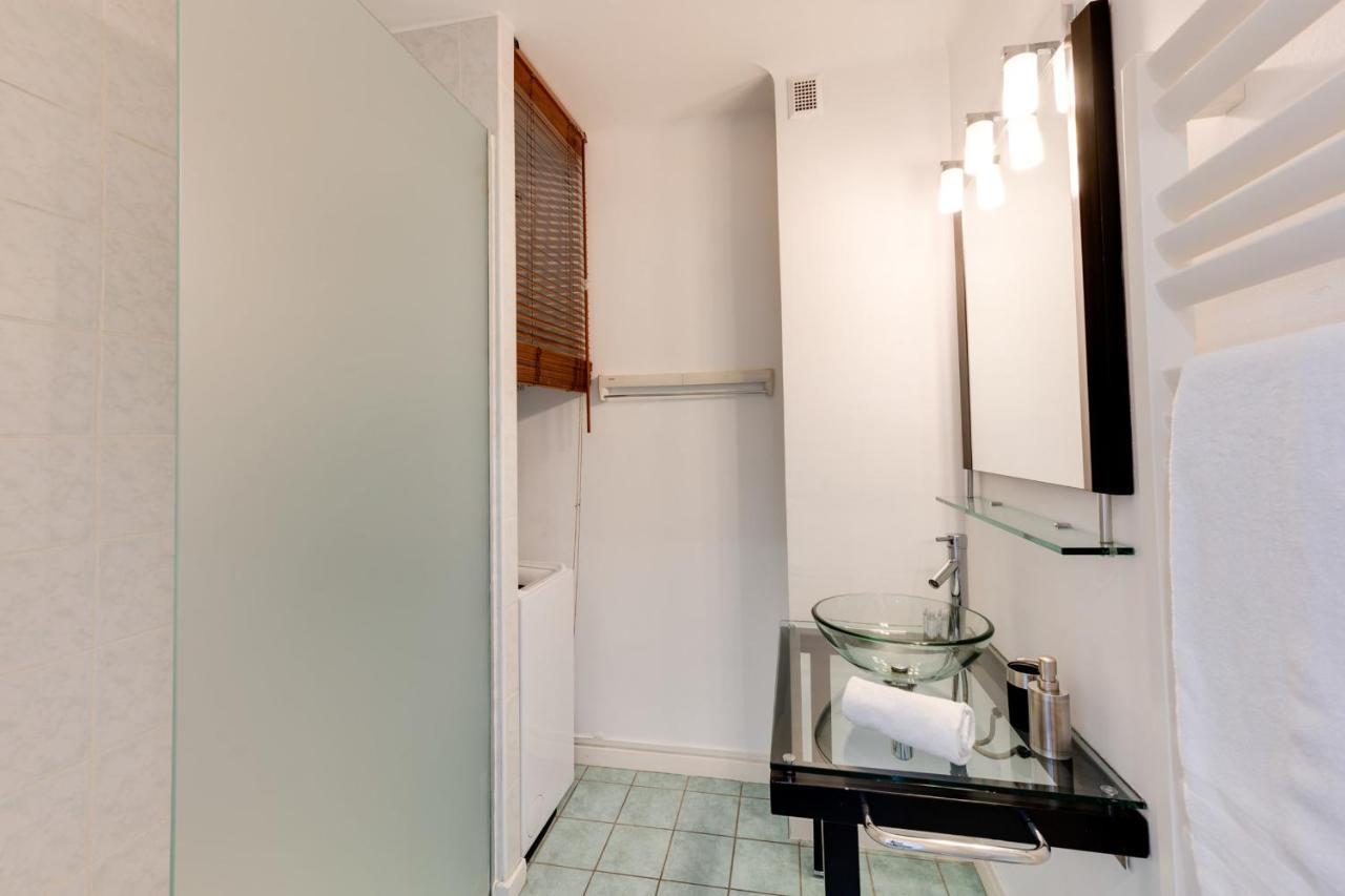 Allure - 2 Bedroom Apartment With Balcony In The Centre Of Анси Екстериор снимка