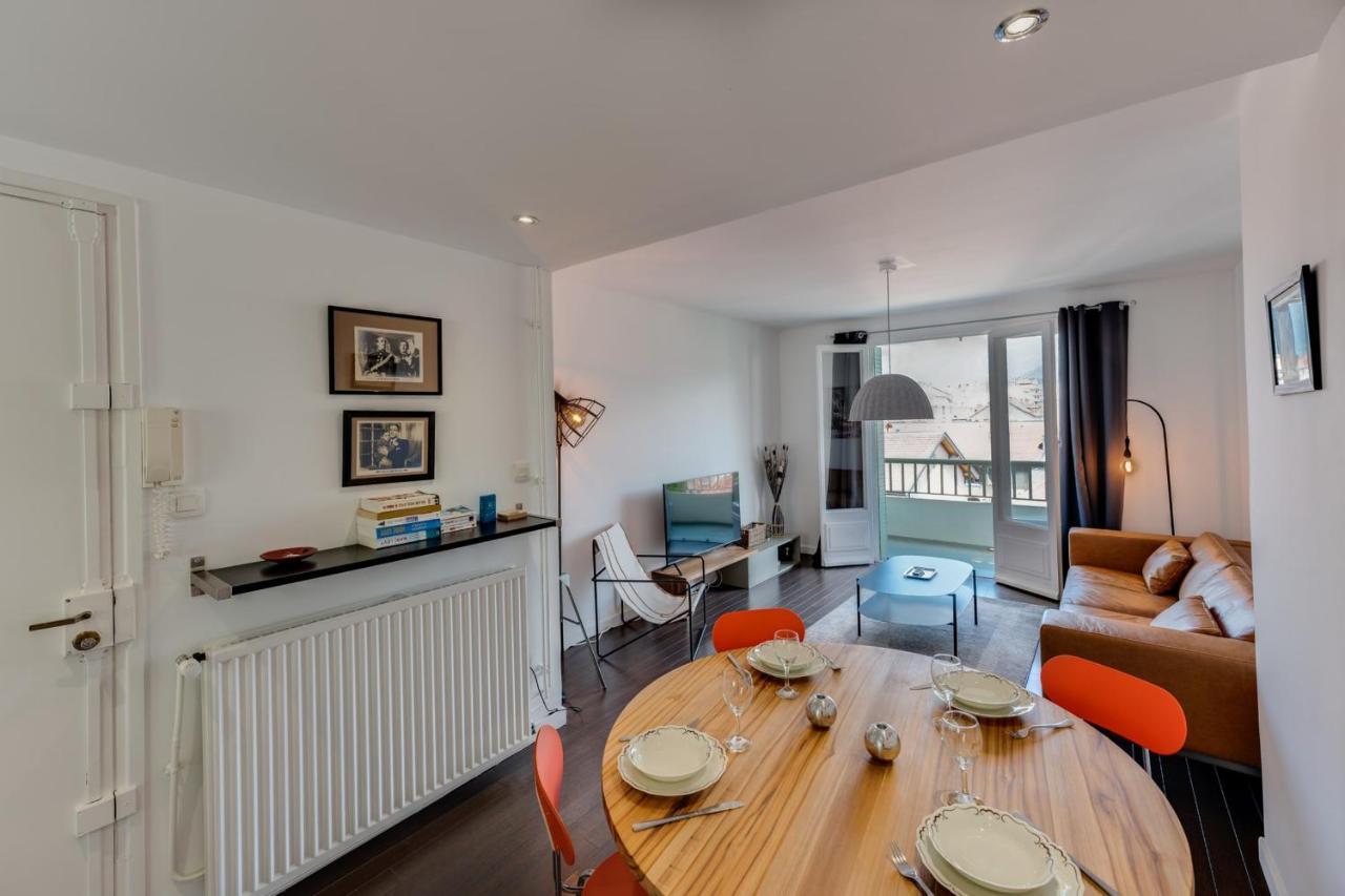 Allure - 2 Bedroom Apartment With Balcony In The Centre Of Анси Екстериор снимка